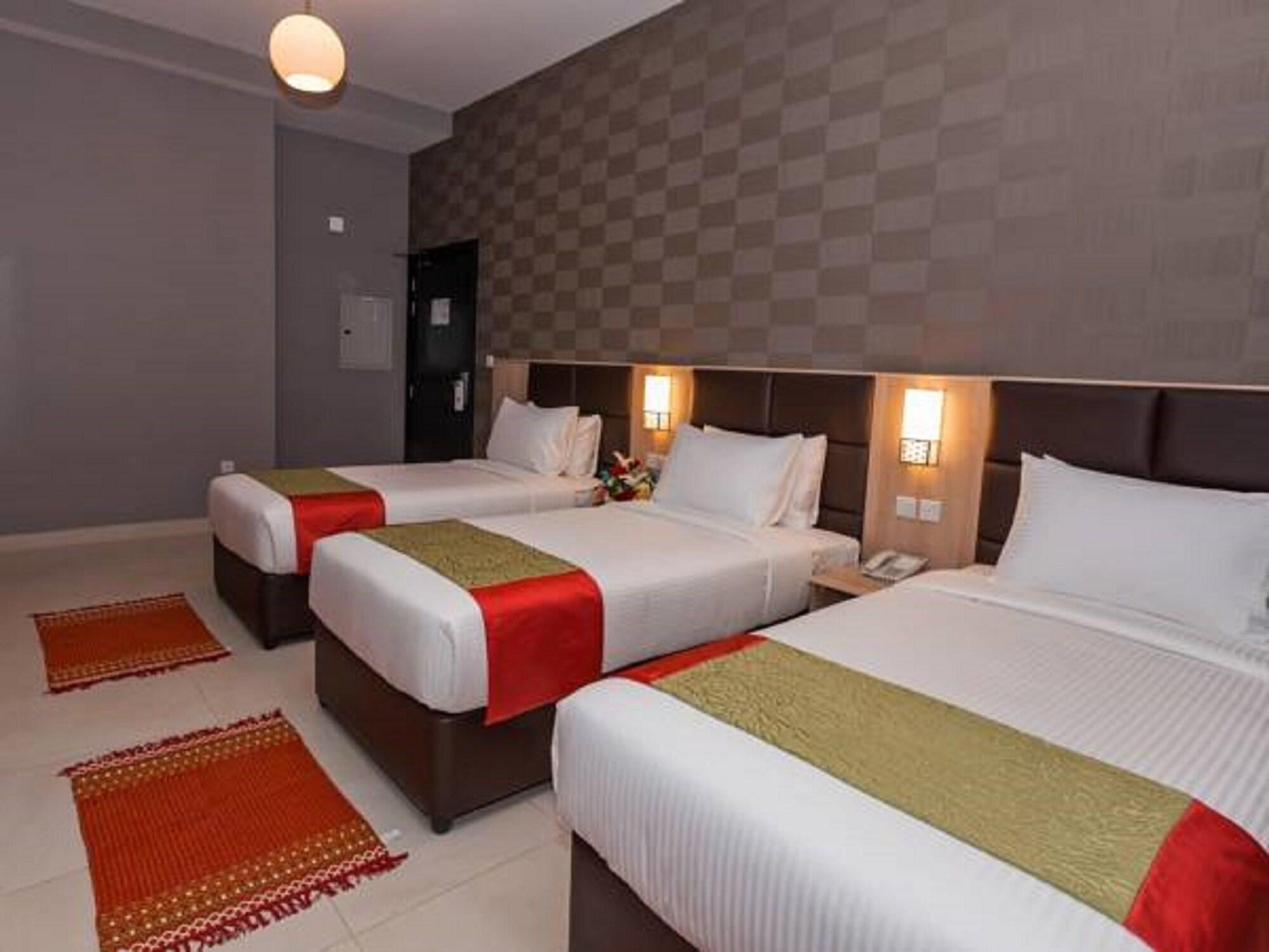 Florida Square Hotel Дубай Екстериор снимка